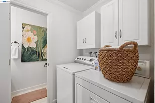 1475 St James Pkwy, Concord, CA 94521 - Photo 18