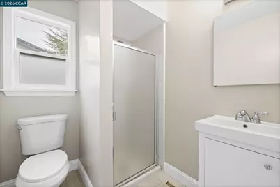 875 Brittany Ln, Concord, CA 94518 - Photo 20