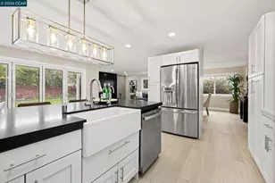 875 Brittany Ln, Concord, CA 94518 - Photo 8