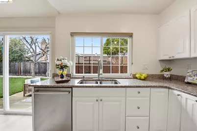 4701 Michelle Way, Union City, CA 94587 - Photo 14