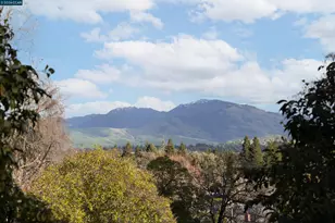 2080 Essenay Ave, Walnut Creek, CA 94597 - Photo 16