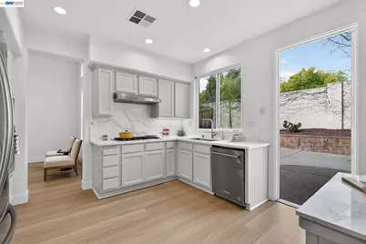 5071 Winterbrook Ave, Dublin, CA 94568 - Photo 10
