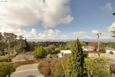 6344 Snake Rd, Oakland, CA 94611 - Photo 36