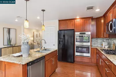 5506 Nebraska Dr, Concord, CA 94521 - Photo 12