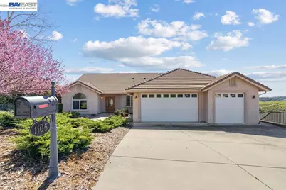 1105 Paradise Peak Rd, Valley Springs, CA 95252 - Photo 1