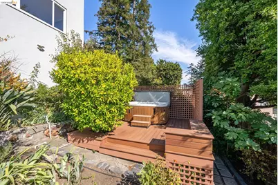 1989 Oakview Dr, Oakland, CA 94602 - Photo 48
