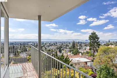 1989 Oakview Dr, Oakland, CA 94602 - Photo 16
