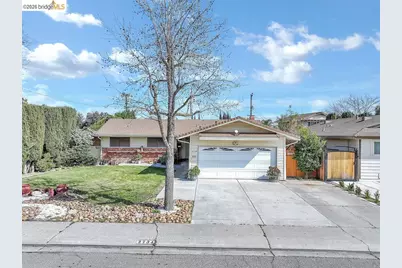 2734 Balboa Dr, Tracy, CA 95376 - Photo 2