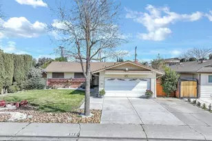 2734 Balboa Dr, Tracy, CA 95376 - Photo 2