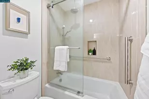 1111 Compass Ln, Foster City, CA 94404 - Photo 18