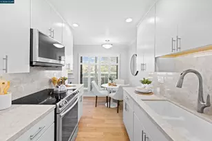 1111 Compass Ln, Foster City, CA 94404 - Photo 10