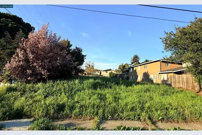 436 Washington Street, Vallejo, CA 94590 - Photo 1