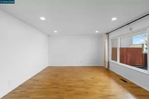 626 28th St, Richmond, CA 94804 - Photo 8