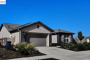 2935 21st Ave, Kingsburg, CA 93631 - Photo 2