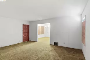 4445 Tompkins Ave, Oakland, CA 94619 - Photo 8