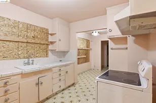 4445 Tompkins Ave, Oakland, CA 94619 - Photo 12