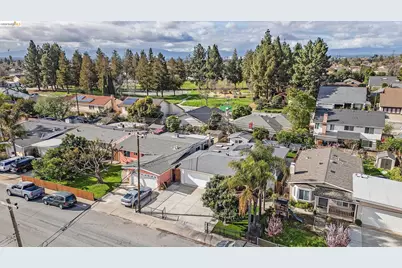 809 Gridley St, San Jose, CA 95127 - Photo 32