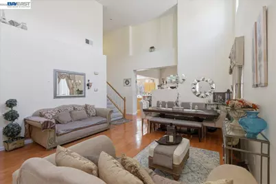 2248 Golden Leaf Ln., Tracy, CA 95377 - Photo 10