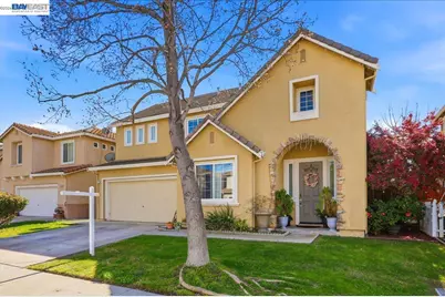 2248 Golden Leaf Ln., Tracy, CA 95377 - Photo 2