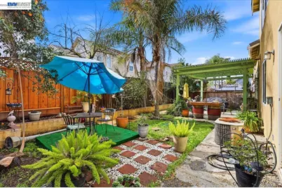 2248 Golden Leaf Ln., Tracy, CA 95377 - Photo 50