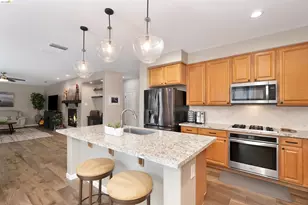 10914 Woodring Dr, Mather, CA 95655 - Photo 6