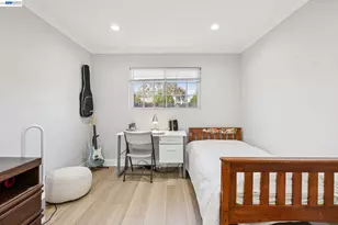 7865 Tamarack Dr, Dublin, CA 94568 - Photo 28