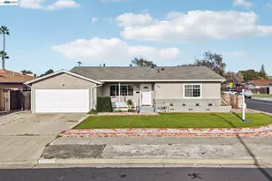 7865 Tamarack Dr, Dublin, CA 94568 - Photo 4