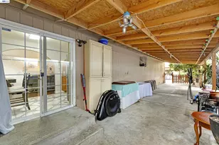 1615 85th Ave, Oakland, CA 94621 - Photo 26