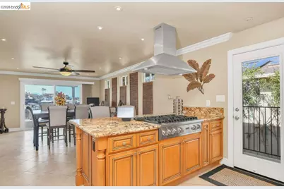 1056 Discovery Bay Blvd, Discovery Bay, CA 94505 - Photo 12