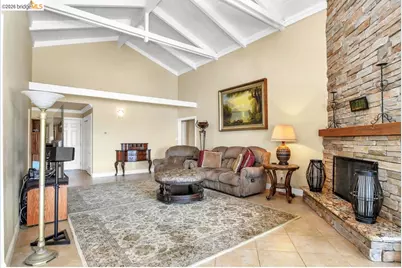 1056 Discovery Bay Blvd, Discovery Bay, CA 94505 - Photo 8