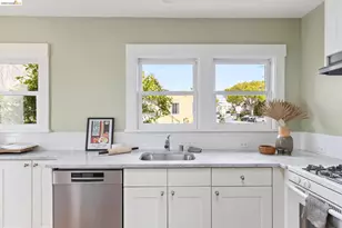 1261 Hearst Ave, Berkeley, CA 94702 - Photo 30