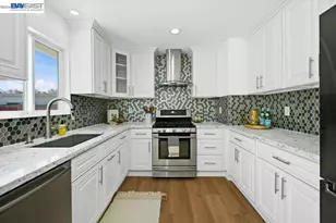 2038 Hartnell St, Union City, CA 94587 - Photo 10