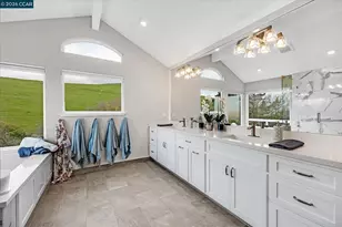 11205 Creekside Ct, Dublin, CA 94568 - Photo 32