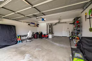 2328 Grassland Way, Antioch, CA 94531 - Photo 28