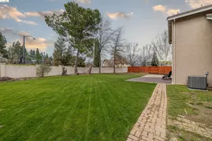 2328 Grassland Way, Antioch, CA 94531 - Photo 34