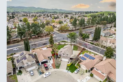 2328 Grassland Way, Antioch, CA 94531 - Photo 38