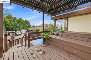 18425 Pepper St, Castro Valley, CA 94546 - Photo 36