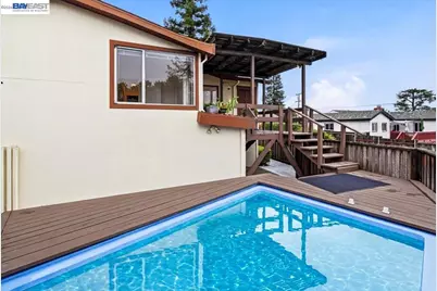 18425 Pepper St, Castro Valley, CA 94546 - Photo 38