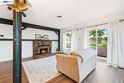 18425 Pepper St, Castro Valley, CA 94546 - Photo 8