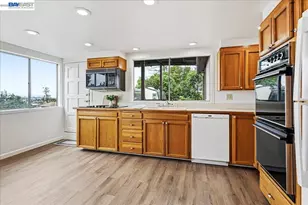 18425 Pepper St, Castro Valley, CA 94546 - Photo 16