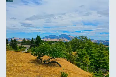 1239 Sunrise Ridge Dr, Lafayette, CA 94549 - Photo 46