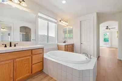 5675 Arcadia Cir, Discovery Bay, CA 94505 - Photo 42