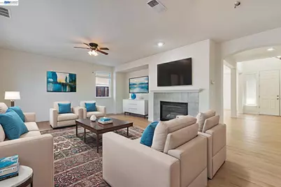 5675 Arcadia Cir, Discovery Bay, CA 94505 - Photo 8