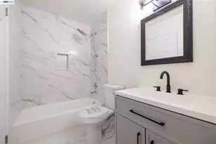 2540 16th St, Oakland, CA 94601 - Photo 18