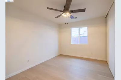 2540 16th St, Oakland, CA 94601 - Photo 14