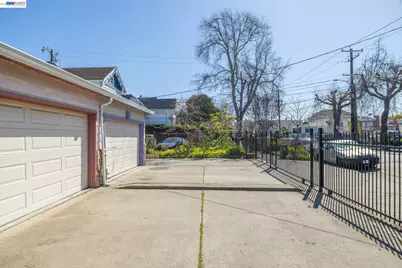 2540 16th St, Oakland, CA 94601 - Photo 38