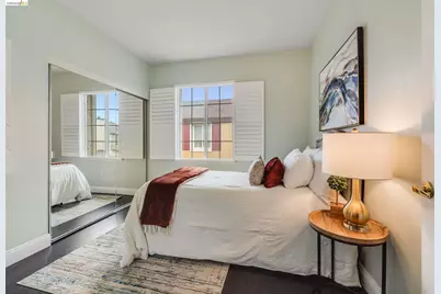 2146 Sand Dollar Dr, Richmond, CA 94804 - Photo 12