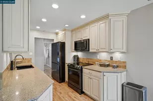 9025 Alcosta Blvd, San Ramon, CA 94583 - Photo 8