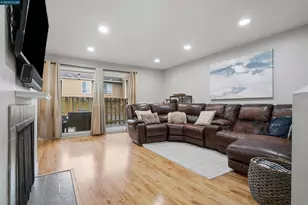 9025 Alcosta Blvd, San Ramon, CA 94583 - Photo 4
