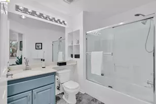 260 Caldecott, Oakland, CA 94618 - Photo 30